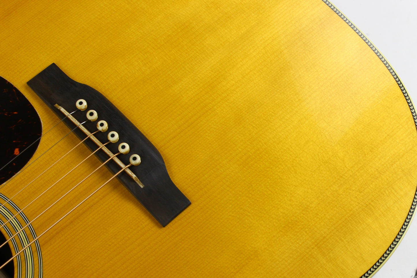 Martin Custom Shop BRAZILIAN ROSEWOOD Authentic 000-28 1937 Stage 1 Aging CE-07BRZ Acoustic Guitar