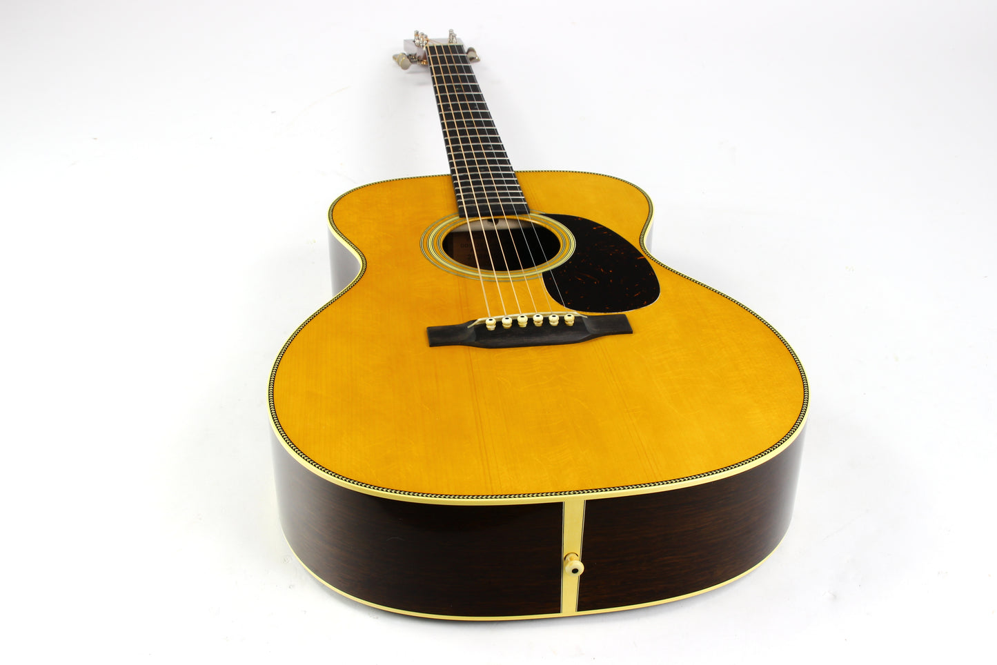 Martin Custom Shop BRAZILIAN ROSEWOOD Authentic 000-28 1937 Stage 1 Aging CE-07BRZ Acoustic Guitar