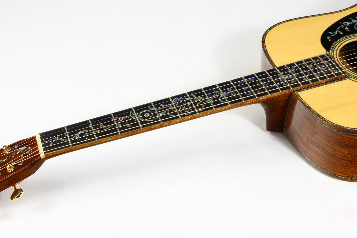 Martin Custom Shop D-45 TREE OF LIFE Cocobolo  Adirondack VTS w Paua Pearl