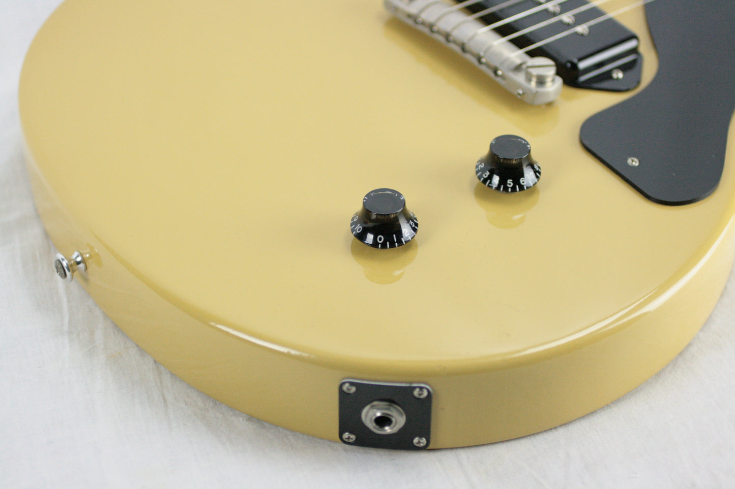 MINTY 2010 Gibson 57 Les Paul Jr. TV YELLOW Reissue! 1957 Junior Custom Shop Historic