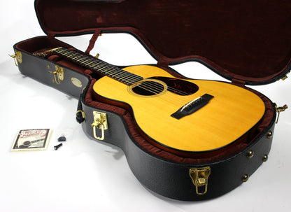 2012 Martin Custom Shop 00-18VS Slotted Headstock 00 12-Fret Acoustic Guitar Elderly Instruments 40th Anniversary