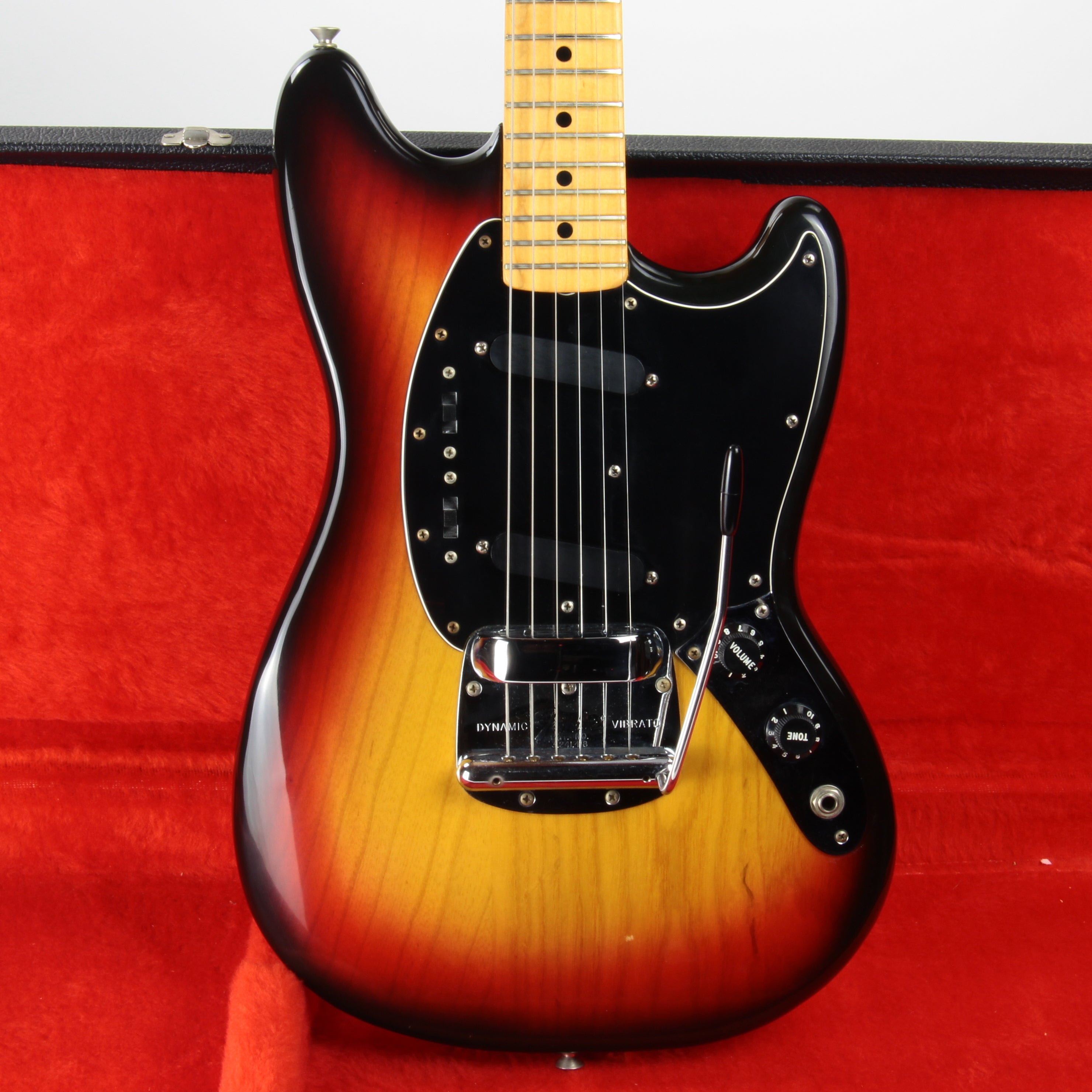 Sold 1976 Fender Mustang W Original Case Tags Sunburst Maple Nec Kansas City Vintage Guitars 4302