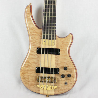 MINT 2003 Alembic Essence 5-String Bass Guitar! Beautiful Quilted Maple! europa