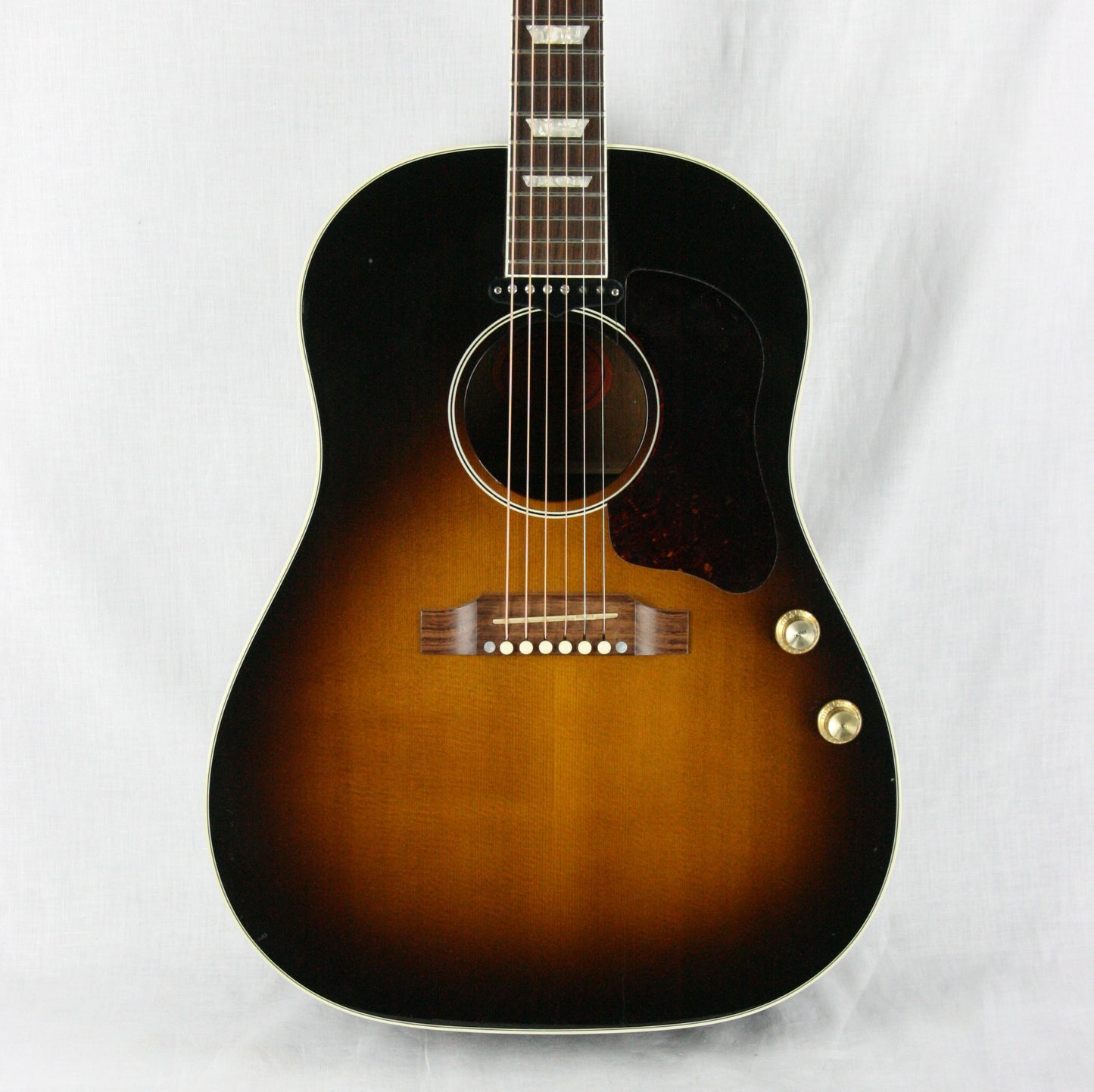 1999 Gibson J-160E Acoustic Electric Guitar Sunburst w/ case! John Lennon Beatles, plays/sounds great!