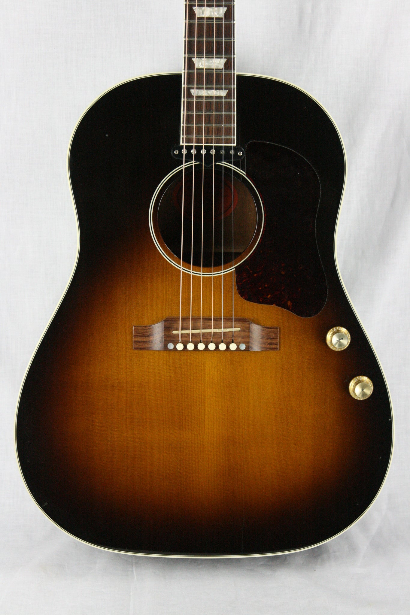 1999 Gibson J-160E Acoustic Electric Guitar Sunburst w/ case! John Lennon Beatles, plays/sounds great!