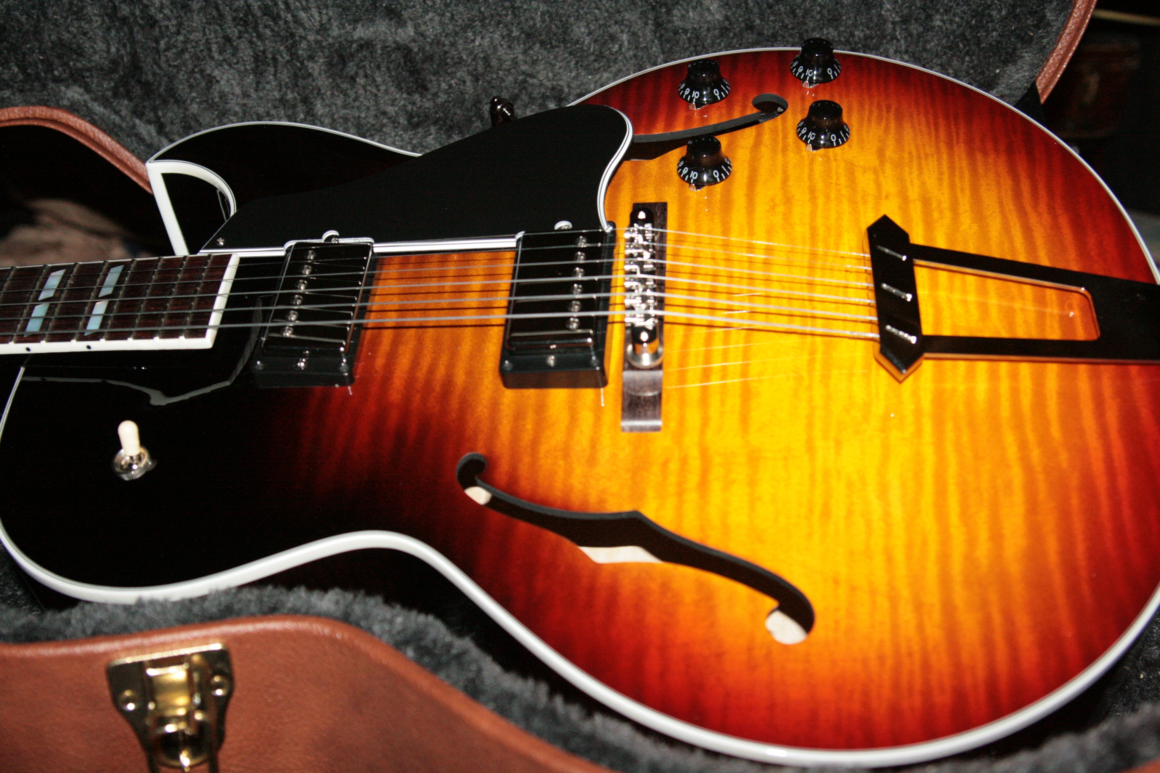 *SOLD*  2017 Gibson ES-175 FIGURED Vintage Sunburst Memphis Jazz Archtop 335 355
