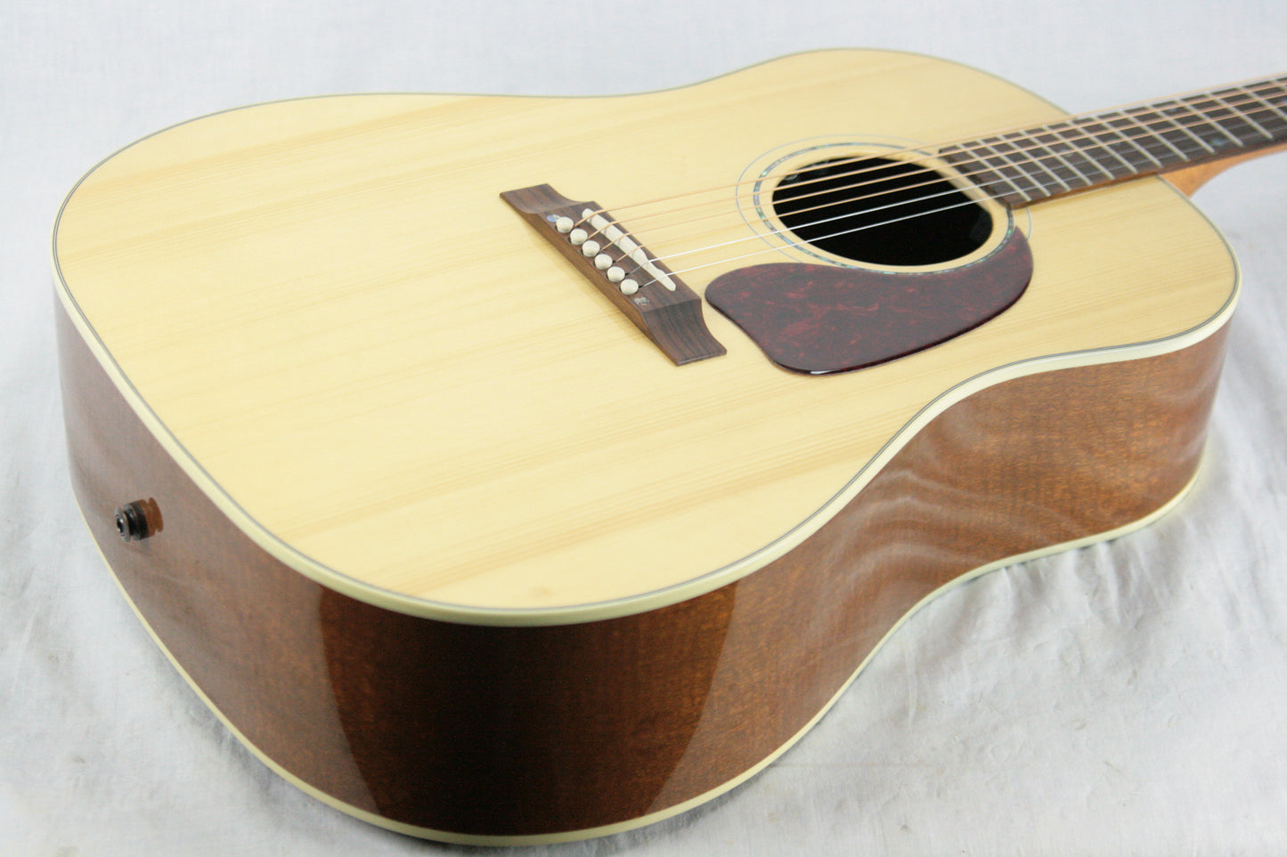 2015 Gibson Custom Shop J-45 Special Adirondack Red Spruce Figured Mahogany Limited Edition