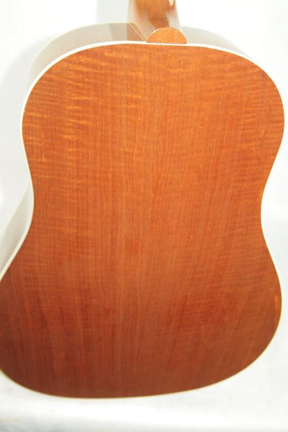 2015 Gibson Custom Shop J-45 Special Adirondack Red Spruce Figured Mahogany Limited Edition