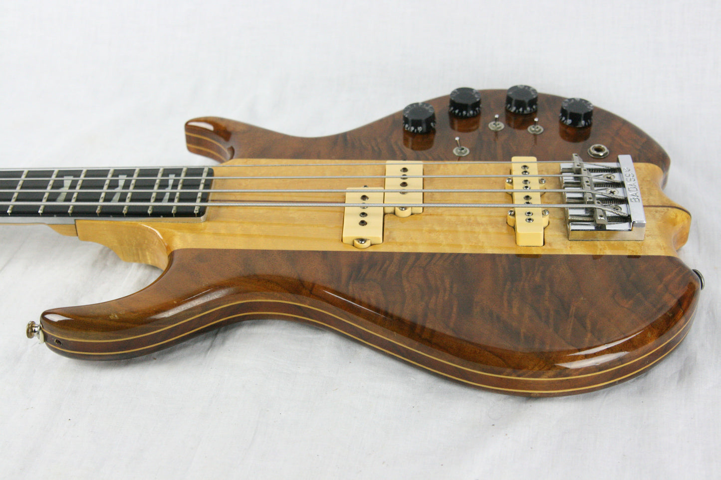 1980 Kramer DMZ 6000B Aluminum Neck Bass Guitar! Ebony board, Flamed Walnut, High-end specs! 650 B