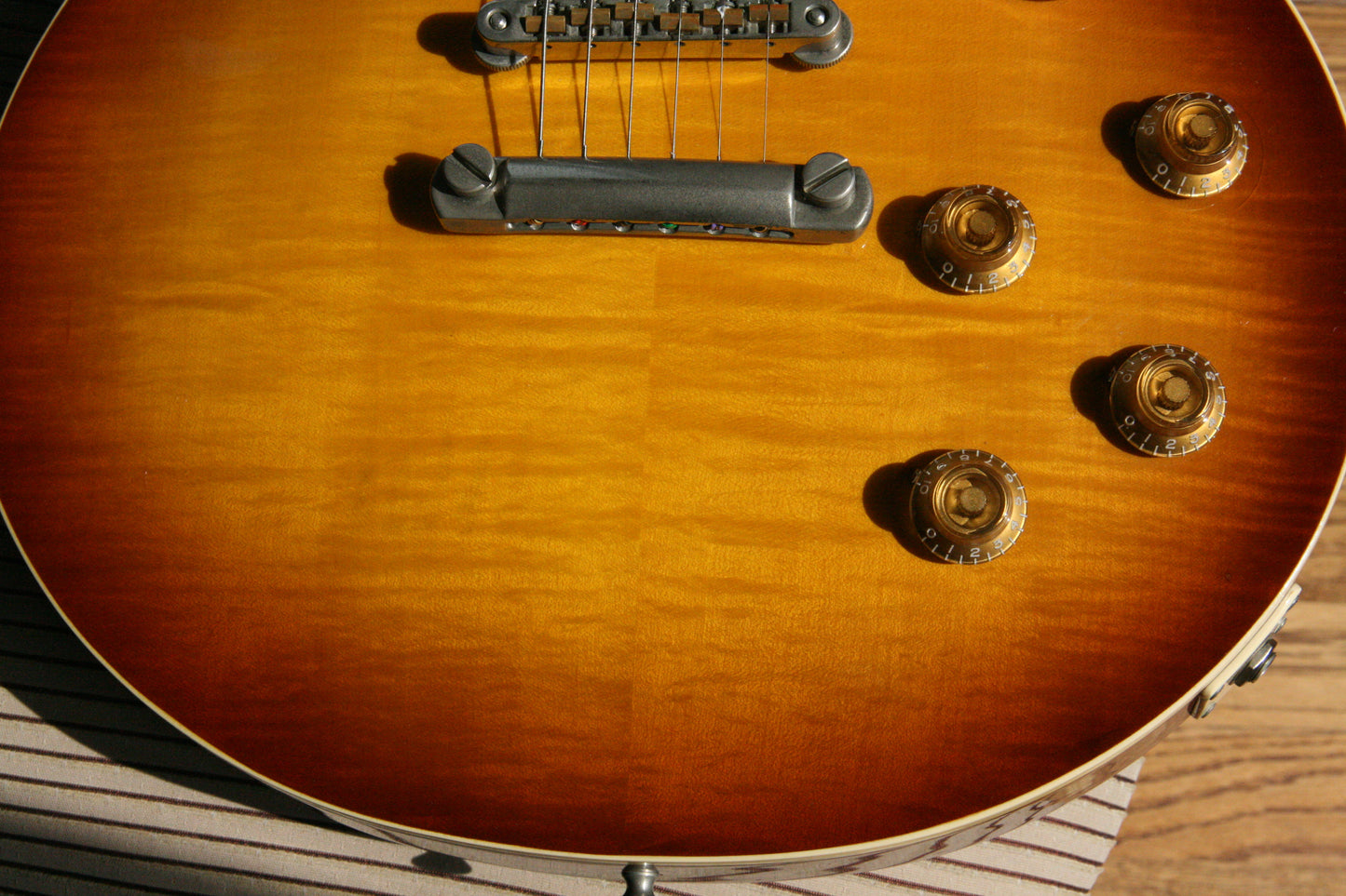 1980 Tokai Love Rock LS-120 Iced Tea Sunburst LS120 Gibson Les Paul Lawsuit Reborn Old