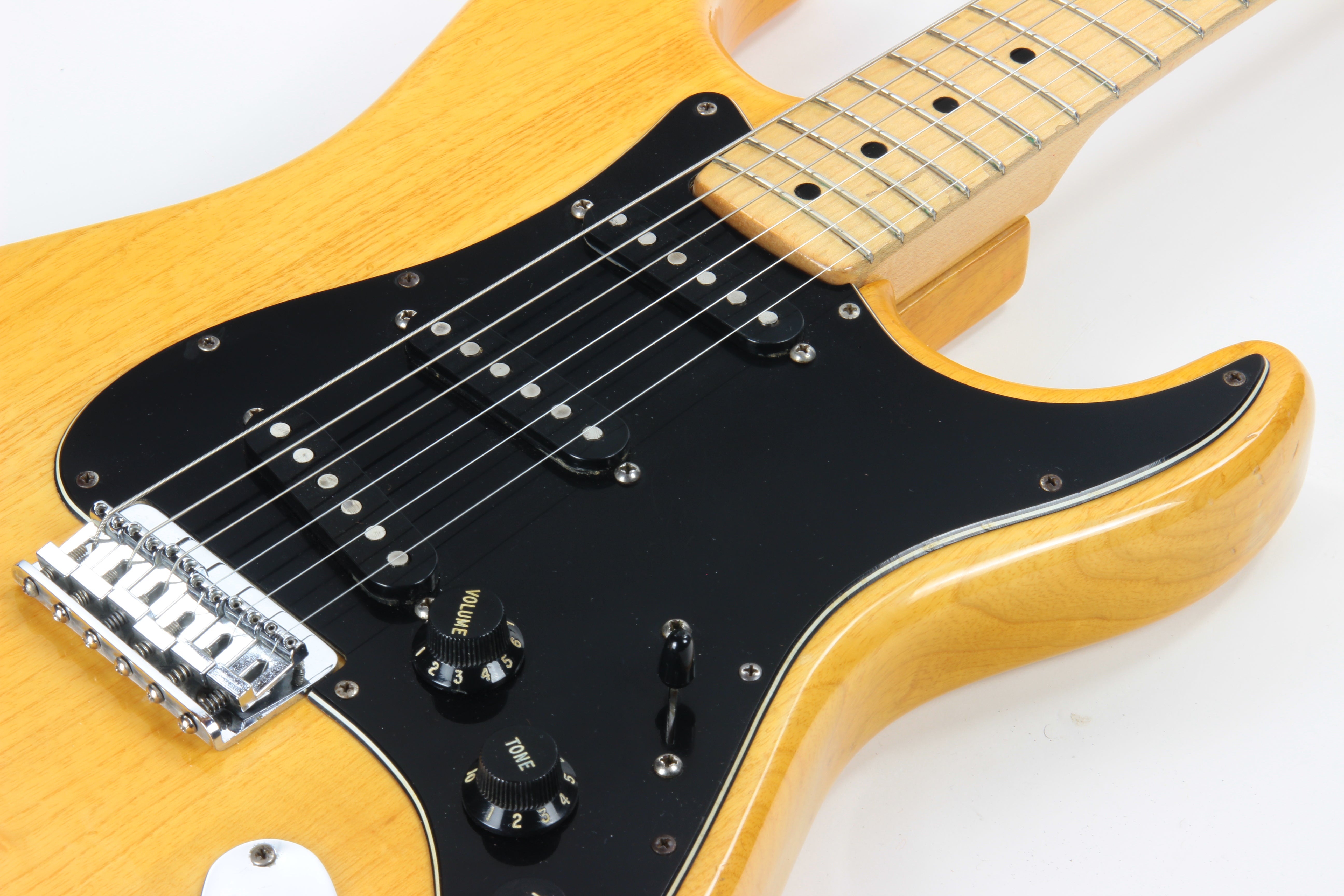 Fender USA Stratocaster Electric Guitar Natural Ash Maple