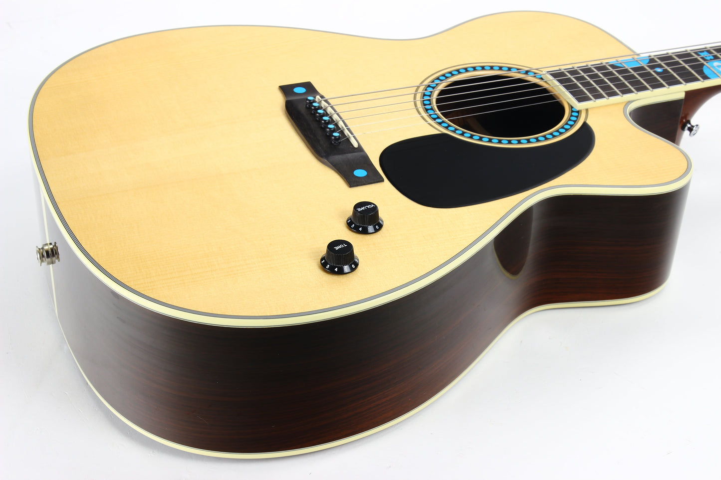 2006 Martin JC Buddy Guy Blues Edition Signature Jumbo Cutaway Model - Signed Label, Turquoise Inlays, Acoustic-Electric