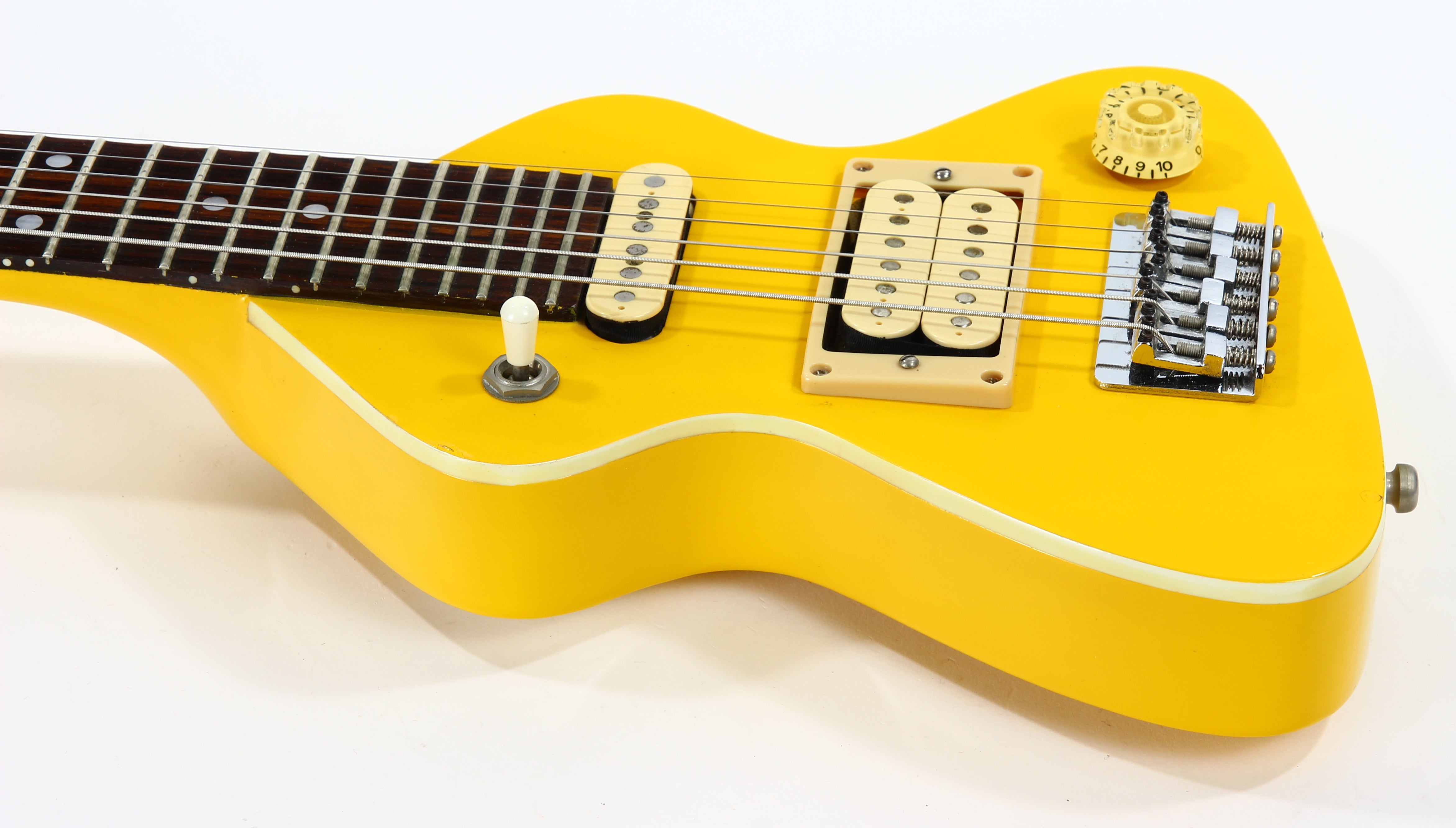 c. 1983 Hondo Dan Erlewine Chiquita Banana Yellow Travel Guitar w/ Amp –  Kansas City Vintage Guitars