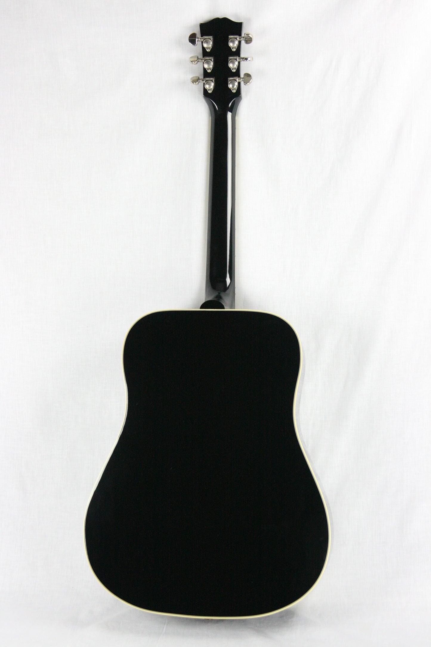 2012 Gibson Hummingbird in Ebony Black Finish! Dreadnought Acoustic Guitar j45 j200