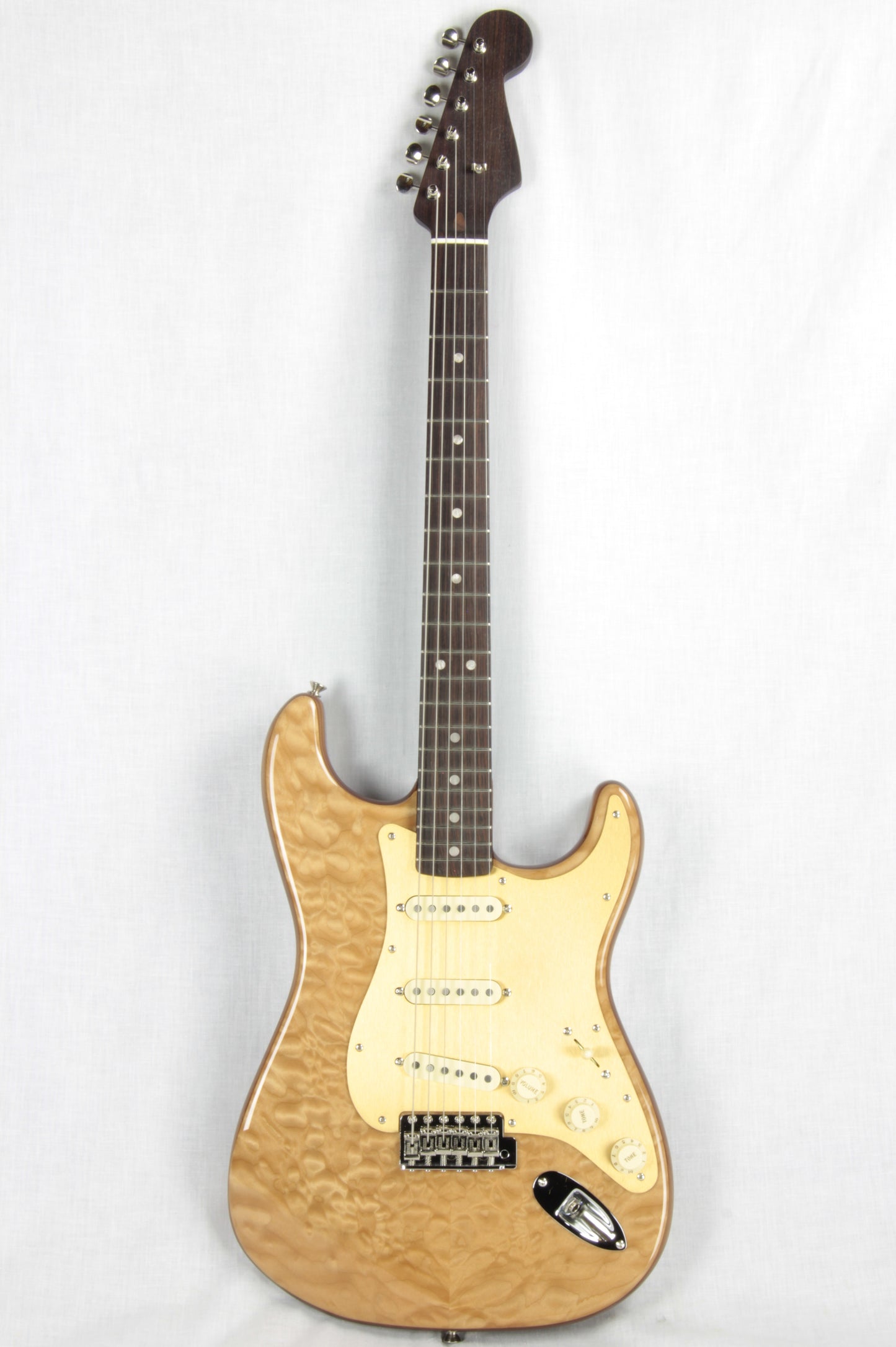 2019 Fender USA Rarities Quilt Maple Top American Original '60s Stratocaster Natural Rosewood Neck Strat