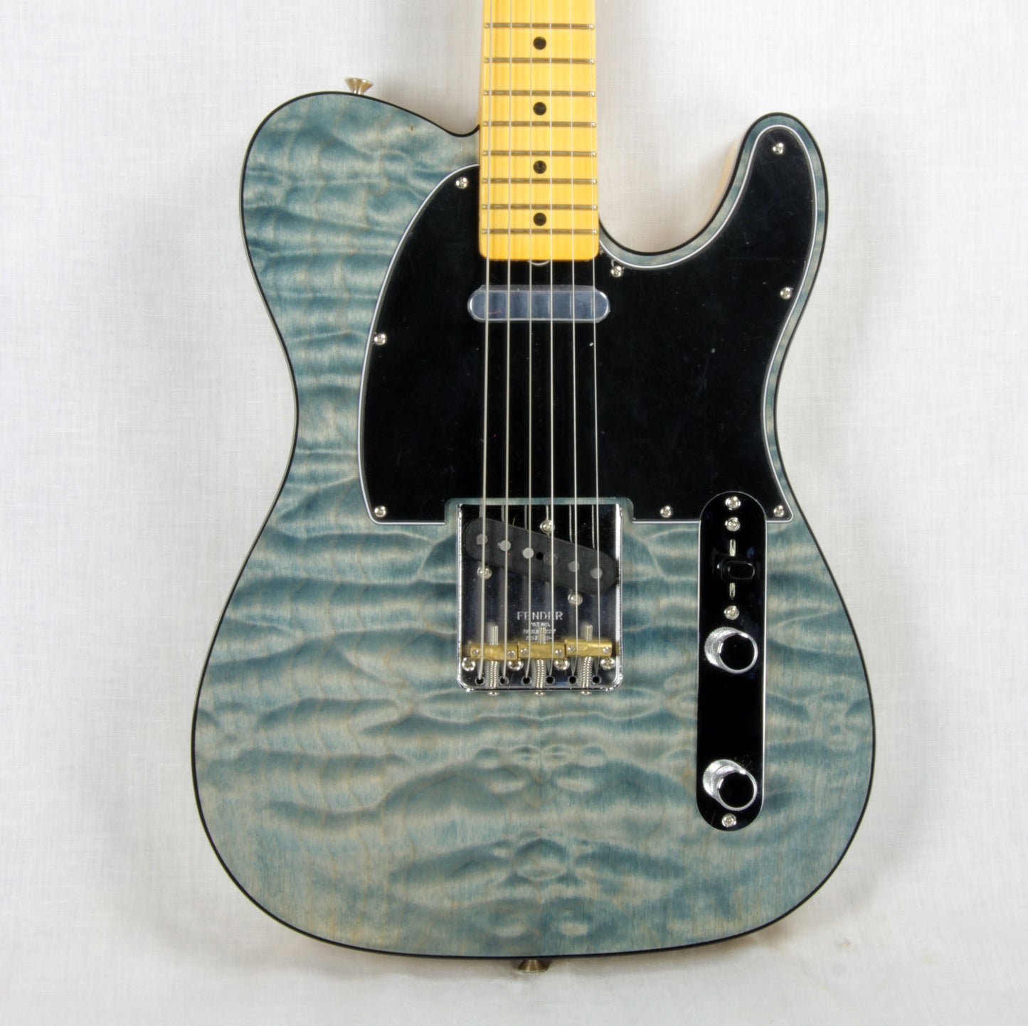 2019 Fender '60s American Rarities Quilt Maple Top Telecaster USA Tele Limited Edition Blue Cloud
