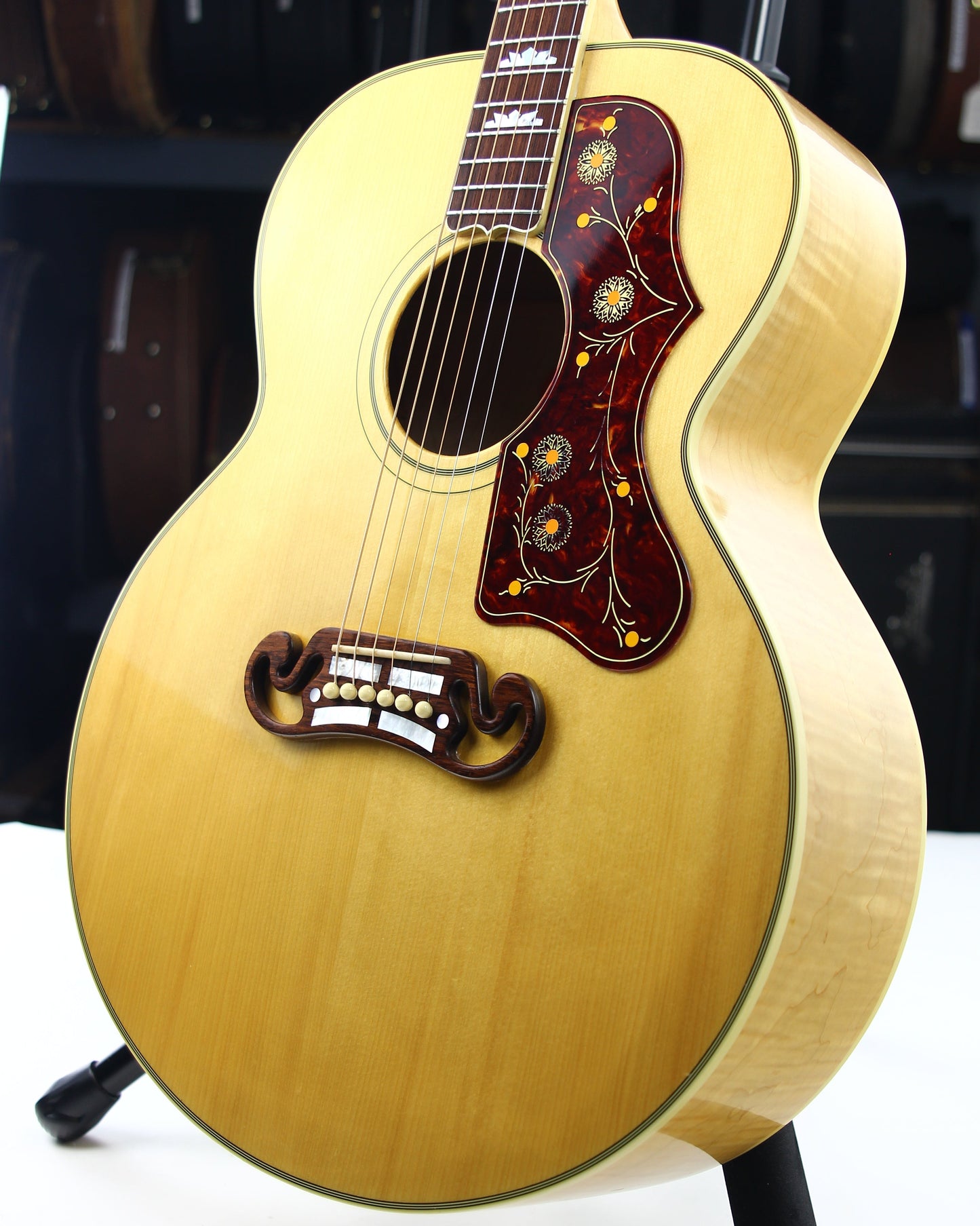 2008 Gibson Limited Edition SJ-200 True Vintage Montana - TV, Adirondack Red Spruce Top, Madagascar Rosewood Board/Bridge