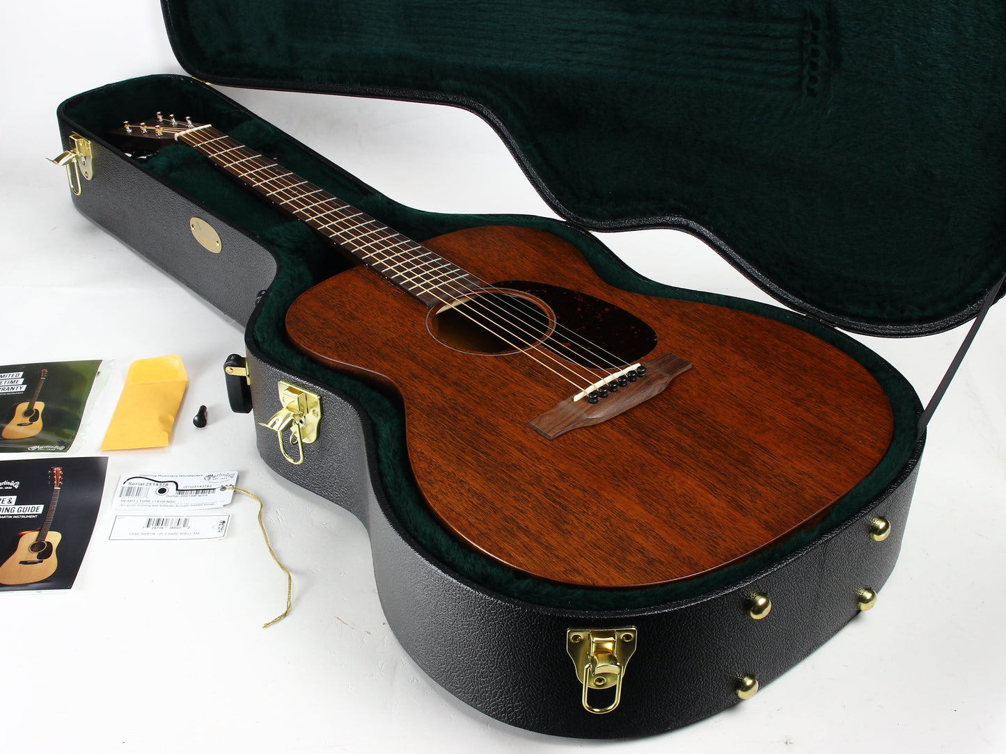 MINTY 2021 Martin 000-15M All Mahogany 000-14 Fret Guitar - 15 Series Auditorium Small Body