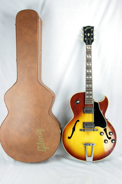 1969-1970 Gibson ES-175 Archtop Electric Guitar! Sunburst Finish, No Volute, Patent Sticker Pups!