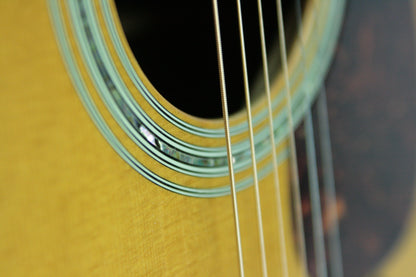 2001 Martin D-42 Acoustic Guitar! Spruce & Rosewood Dreadnought d45 d28