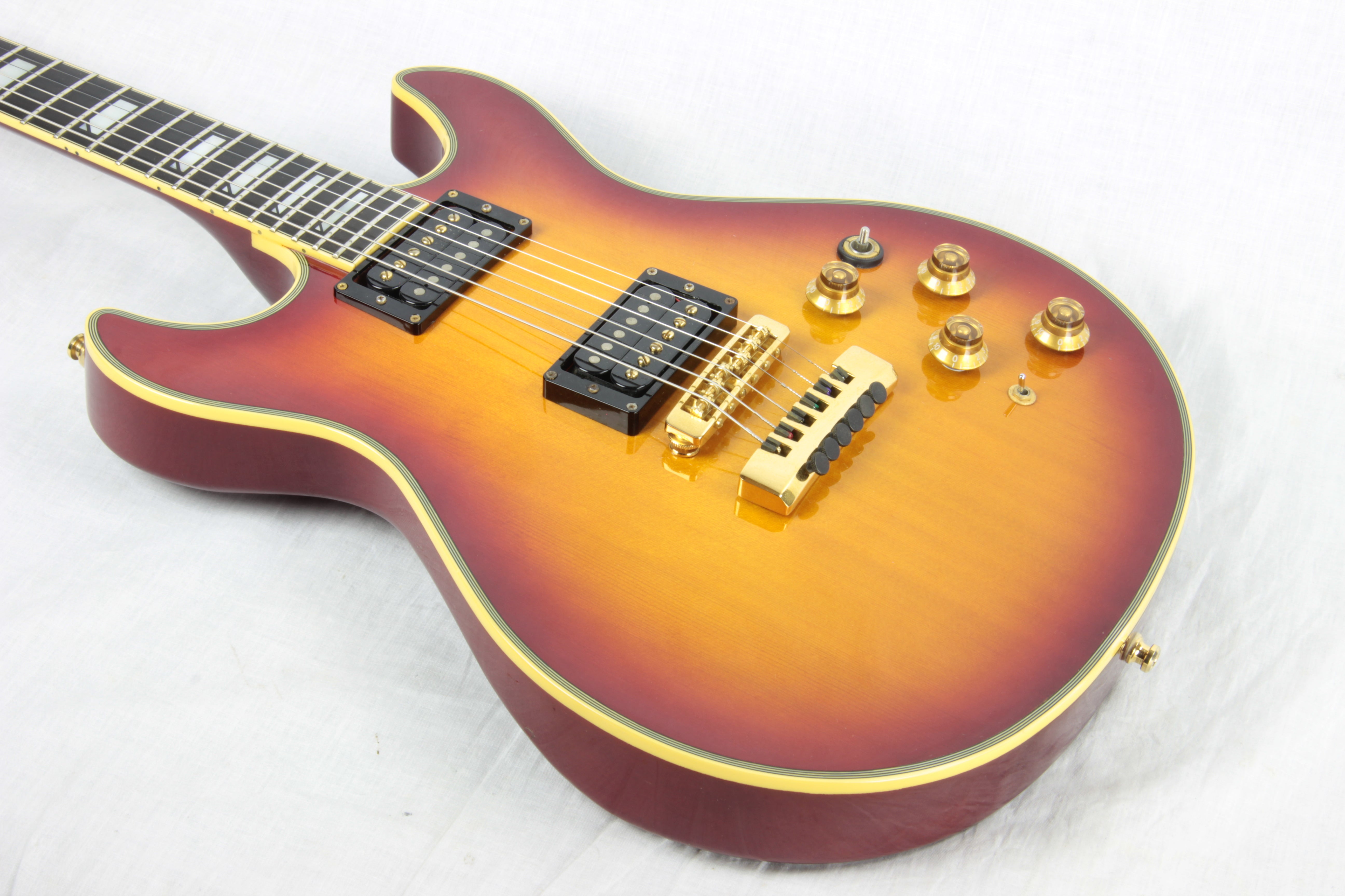 1991 Fender Master Series Japan ROBBEN FORD Esprit Ultra Signature