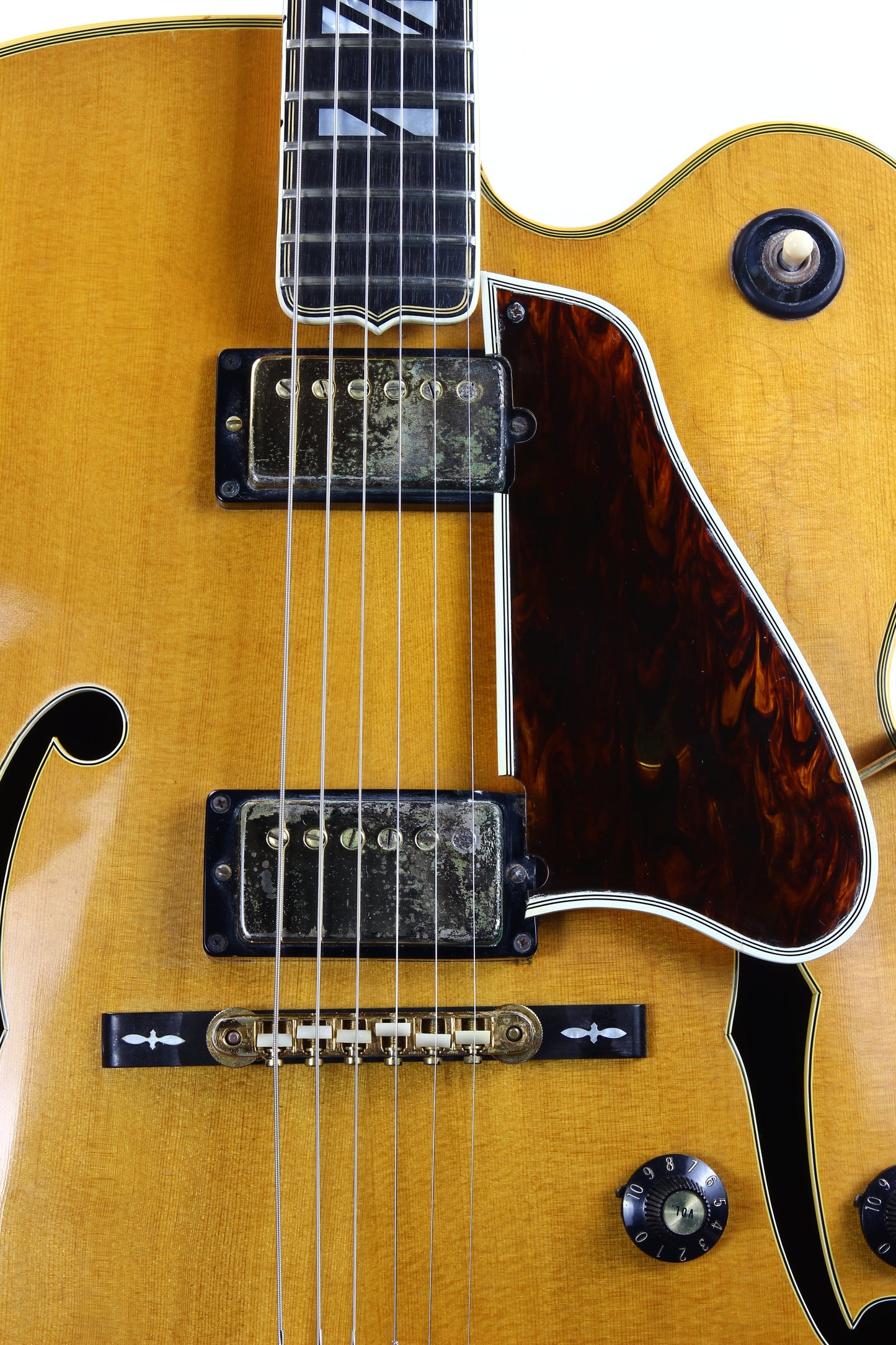 1969-1970 Gibson Super 400-CES Natural Archtop Electric Hollowbody --Orange Label, No Volute!