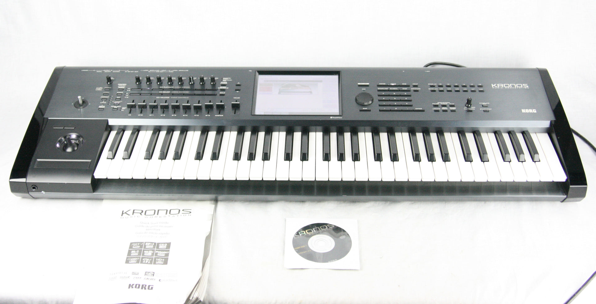 Korg Kronos-61 Keyboard Synthesizer Music Workstation 61 Key Made in Japan