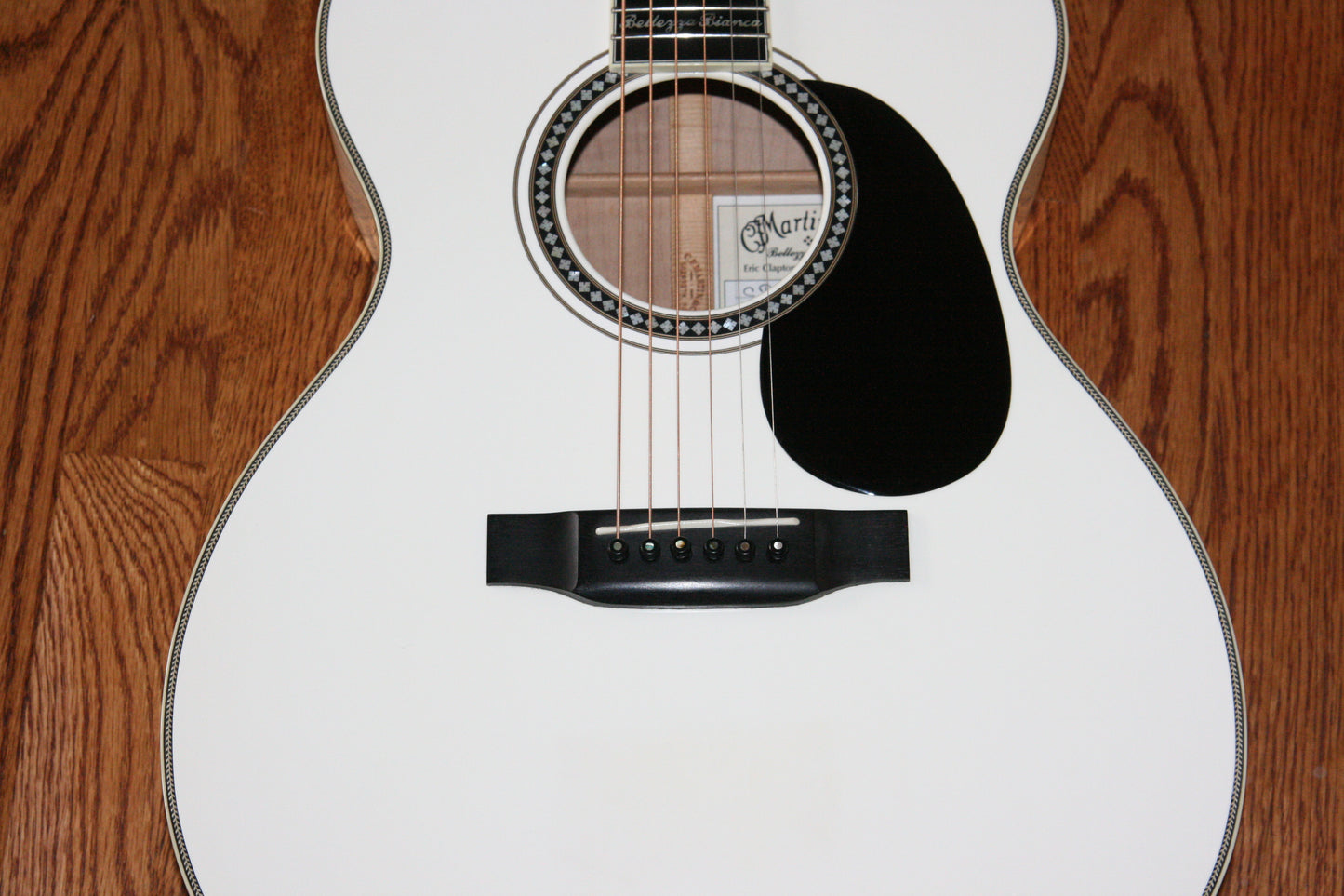 2006 Martin Bellezza Bianca ERIC CLAPTON 000-ECHF WHITE Acoustic Guitar! Signed by EC! 28 42