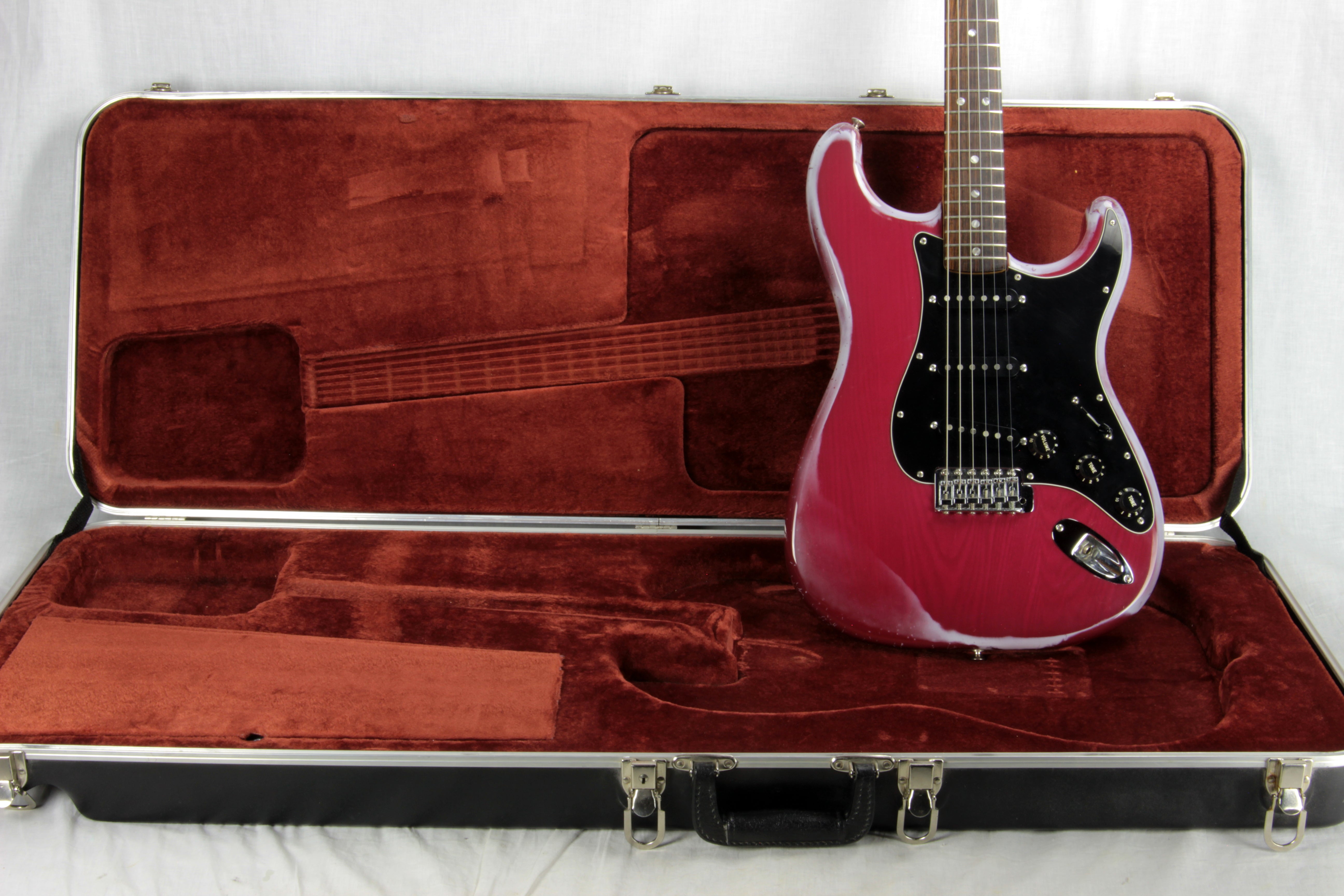 *SOLD*  1979-1980 Fender Stratocaster Trans Wine Red w/ Original Case! Rosewood neck Strat