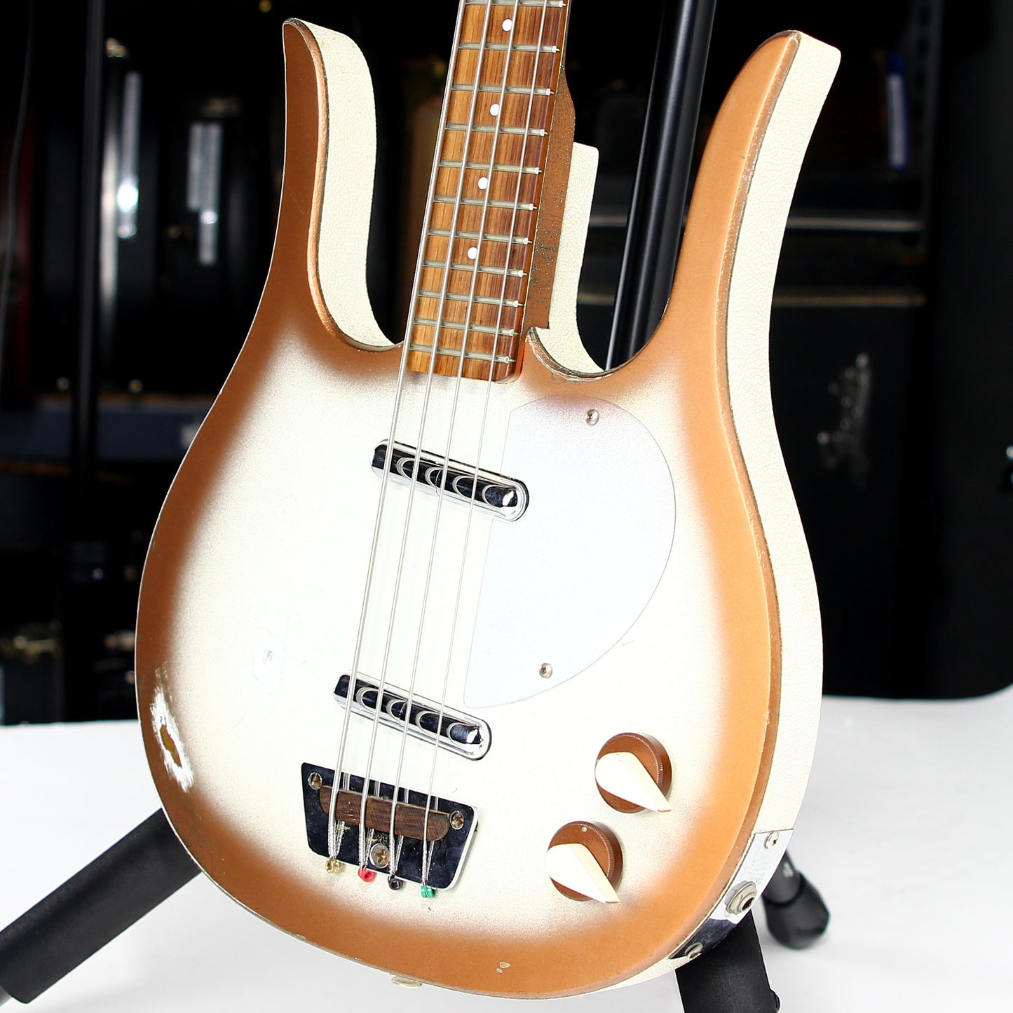 1963 Danelectro Longhorn Vintage Electric Bass Copper Burst - 2 Lipstick Pickups, Rare