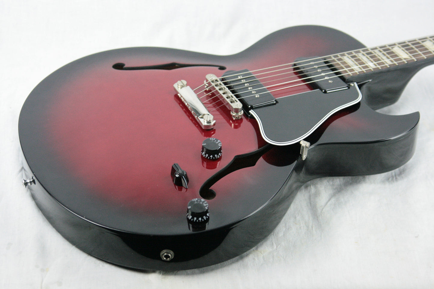 NOS SIGNED 2014 Gibson ES-137 Billie Joe Armstrong Black Cherry! Limited Edition AUTOGRAPHED