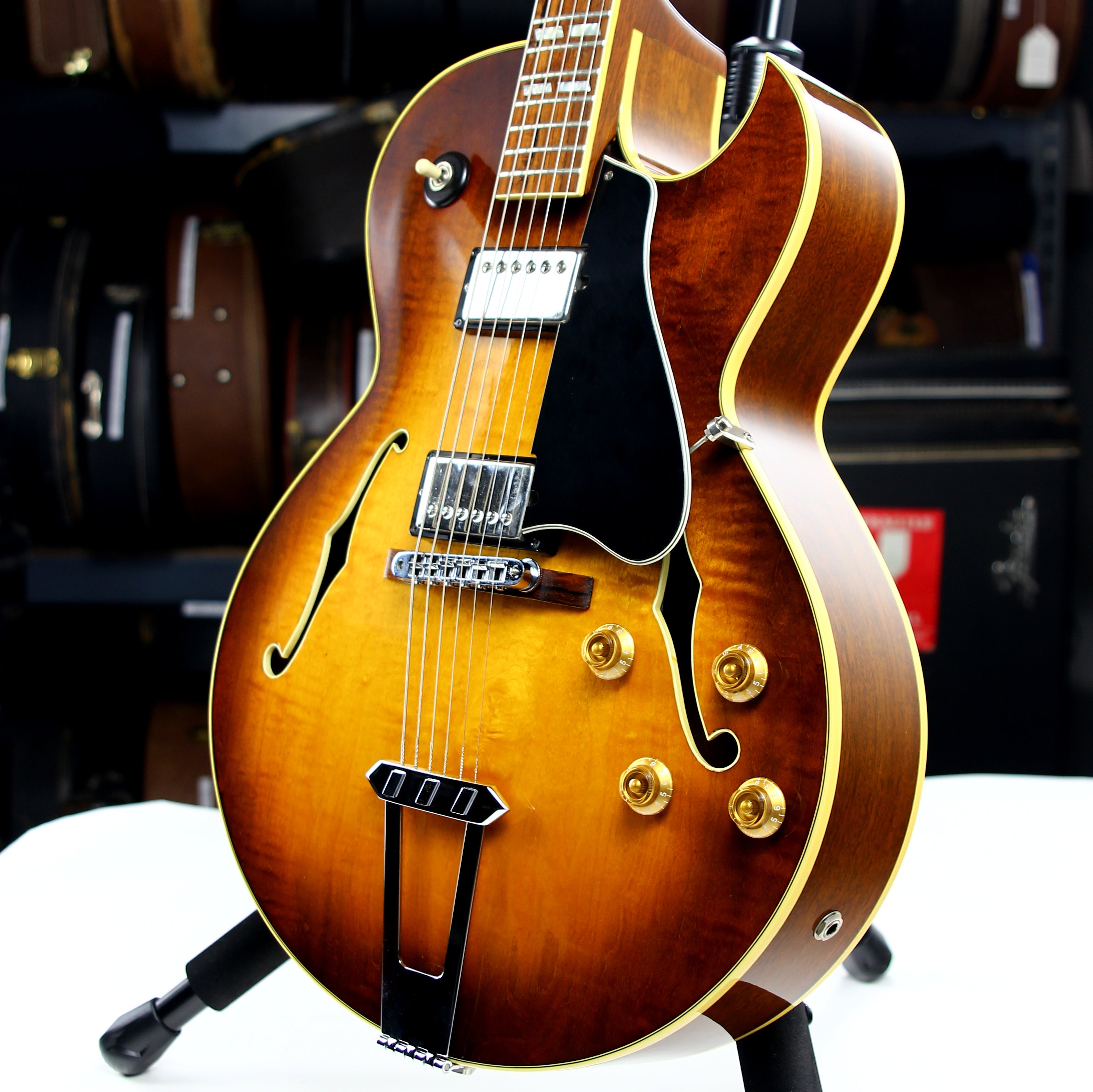 1984 Gibson ES-175 D Sunburst Jazz Archtop Guitar - Bound F-Holes, Fig –  Kansas City Vintage Guitars