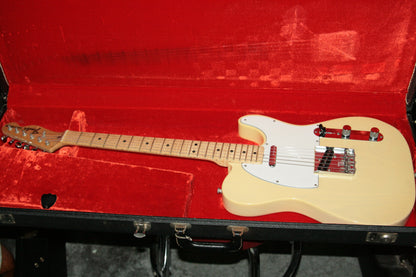 CLEAN 1974 Fender Telecaster Blonde! Vintage Maple Neck Tele 1970's w/ OHSC! 100% Original!