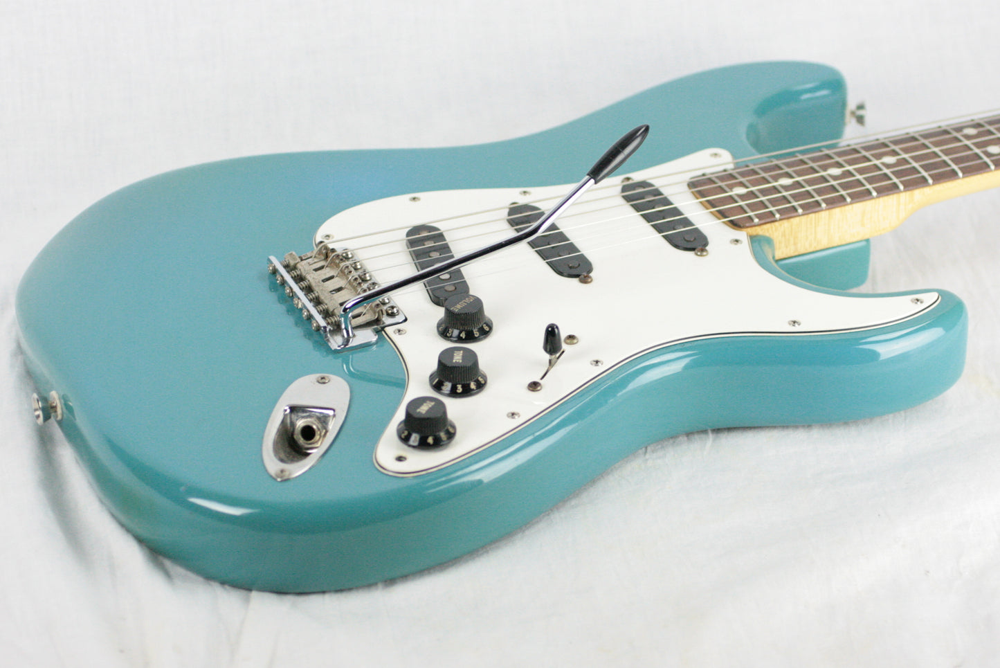 1981 Fender MAUI BLUE Stratocaster International Color Series Strat 1979 1970's 1980