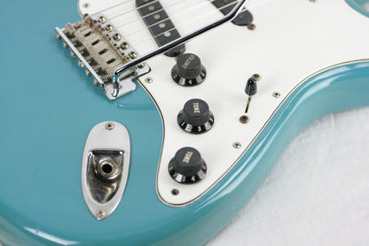 1981 Fender MAUI BLUE Stratocaster International Color Series Strat 1979 1970's 1980