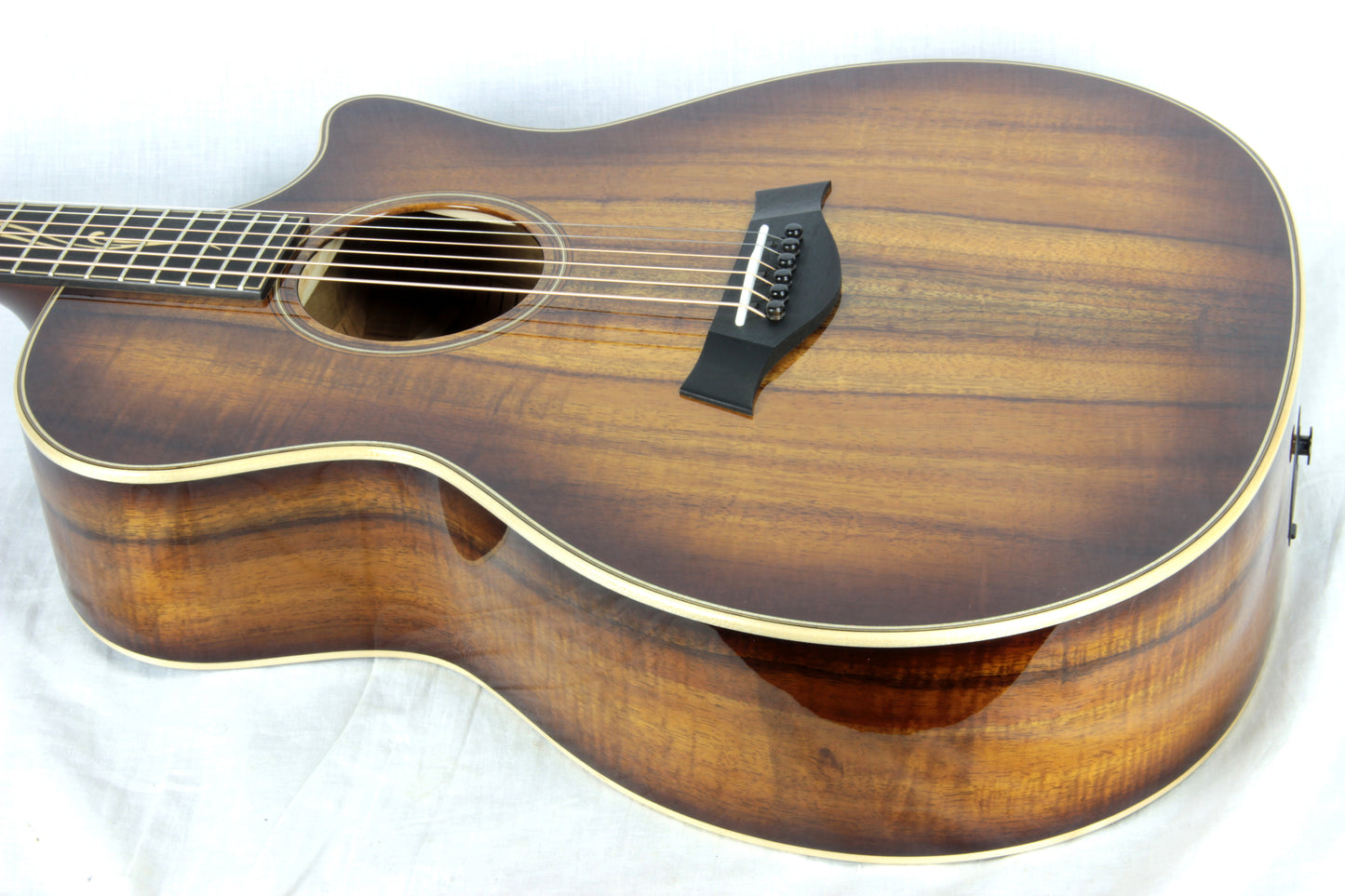 2018 Taylor K24CE ALL KOA Grand Auditorium V-Class Bracing Shaded Edgeburst Sunburst