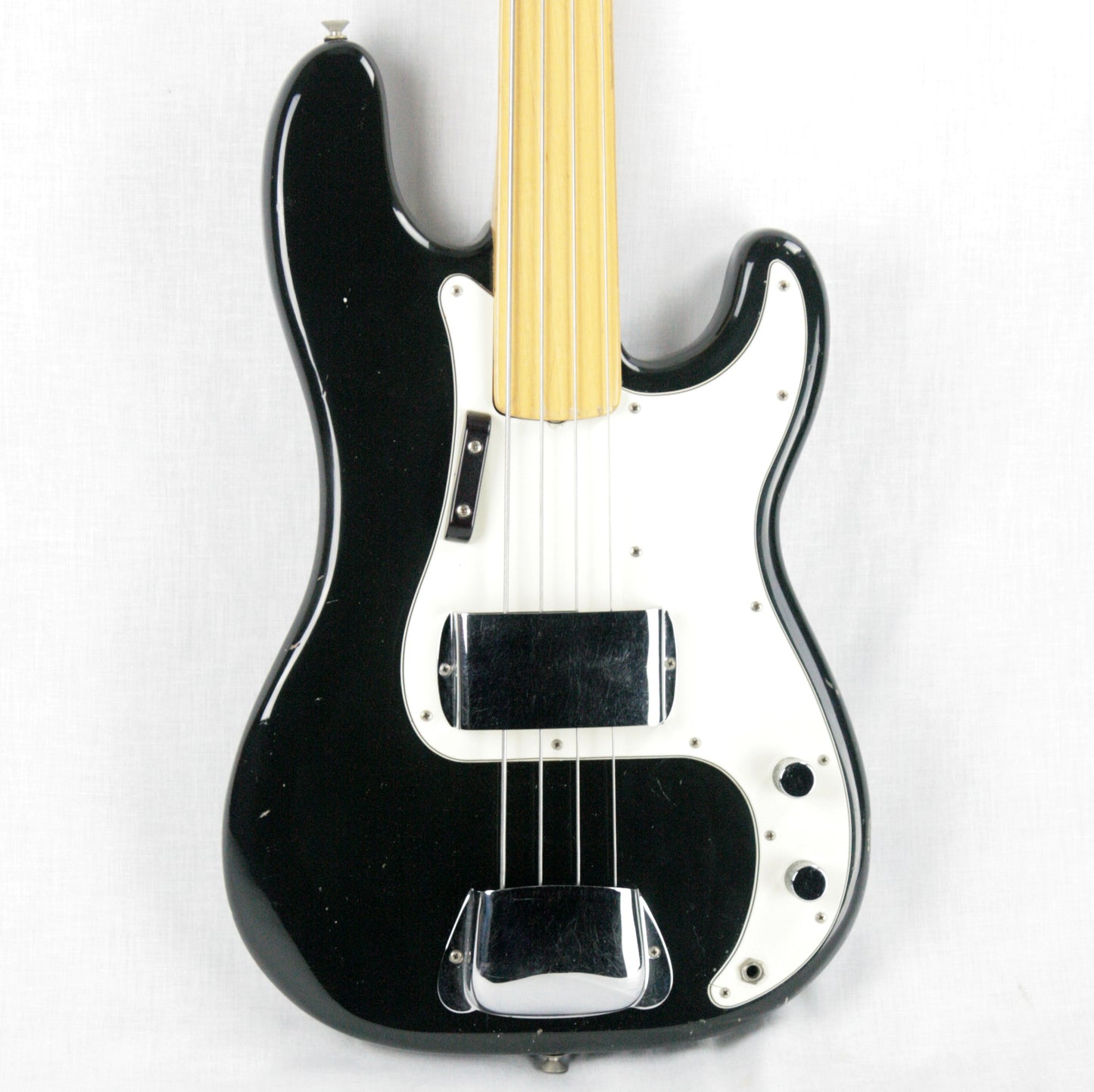 1974 Fender Precision Bass BLACK w/ Original Case! Fretless Maple Fretboard 1970's P jazz vintage