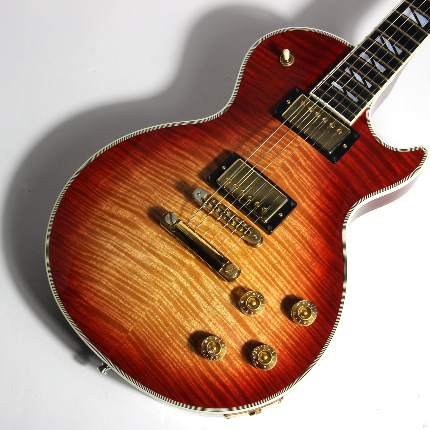 2006 Gibson Les Paul Supreme KILLER Flame Top and Back - Ebony Fretboard - Super 400 Custom Inlays!