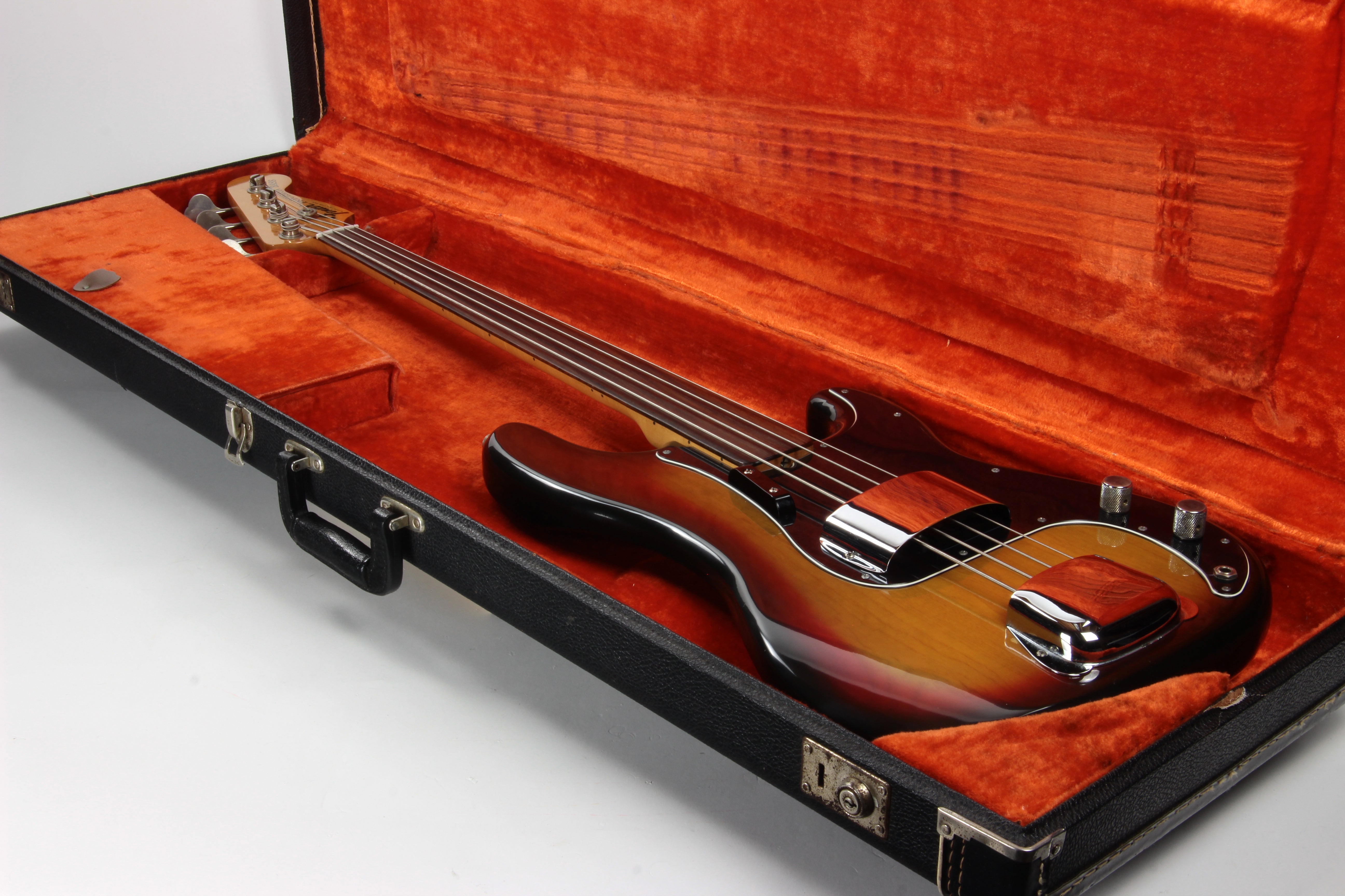 *SOLD*  1975 Fender Precision Bass Fretless Vintage - Sunburst, Rosewood Board, Clean P-Bass!