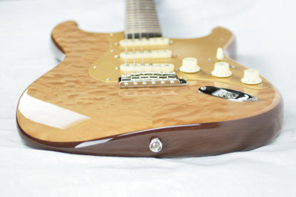 2019 Fender USA Rarities Quilt Maple Top American Original '60s Stratocaster Natural Rosewood Neck Strat