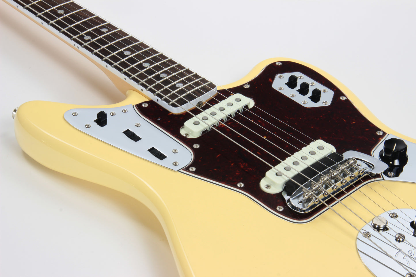 Fender 1965 American Vintage Thin Skin Jaguar Reissue - White, Matching Headstock, Bound, Lacquer, AVRI