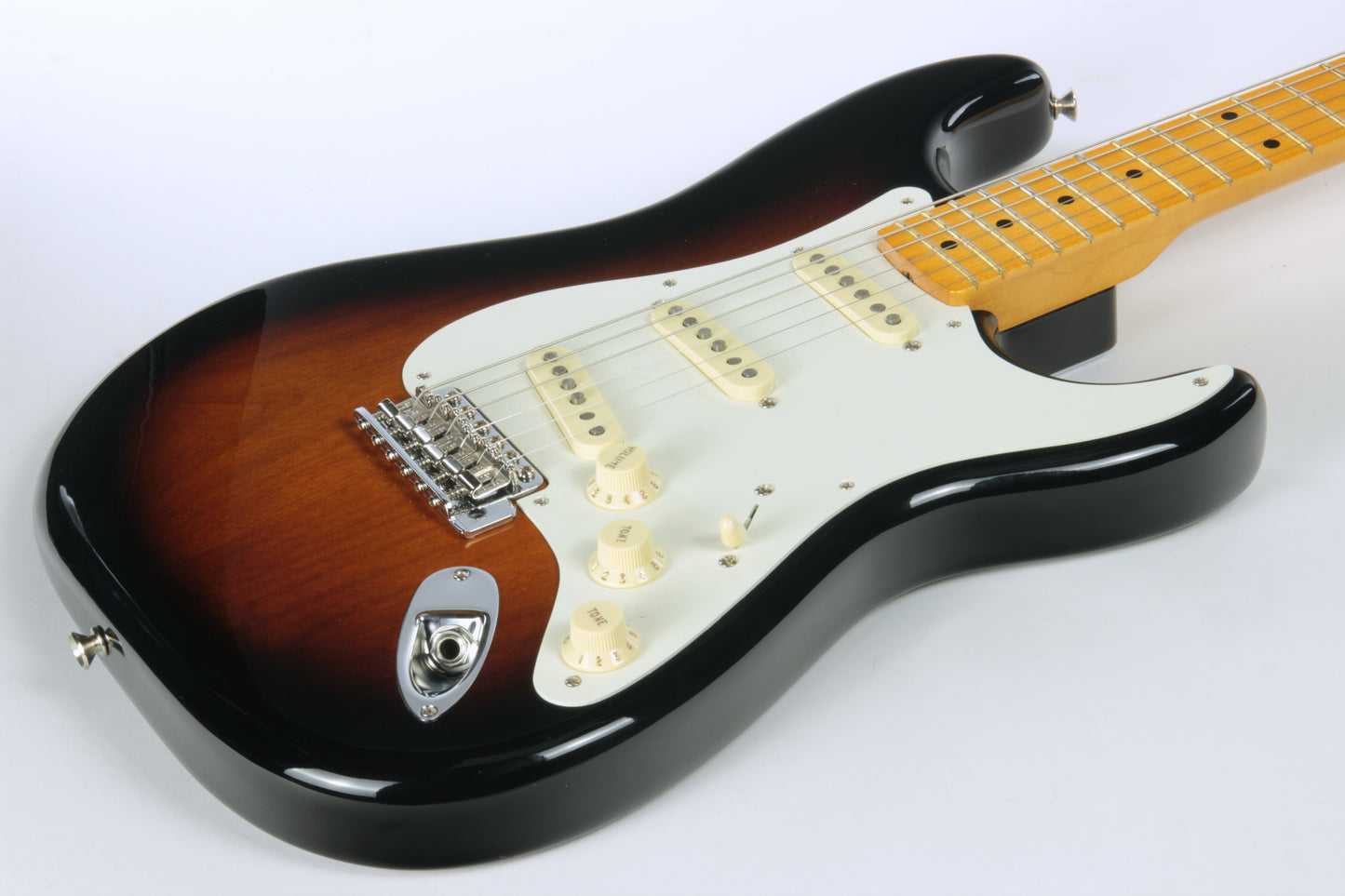2018 Fender USA ERIC JOHNSON Signature Stratocaster EJ Strat American Maple 2-Tone Sunburst