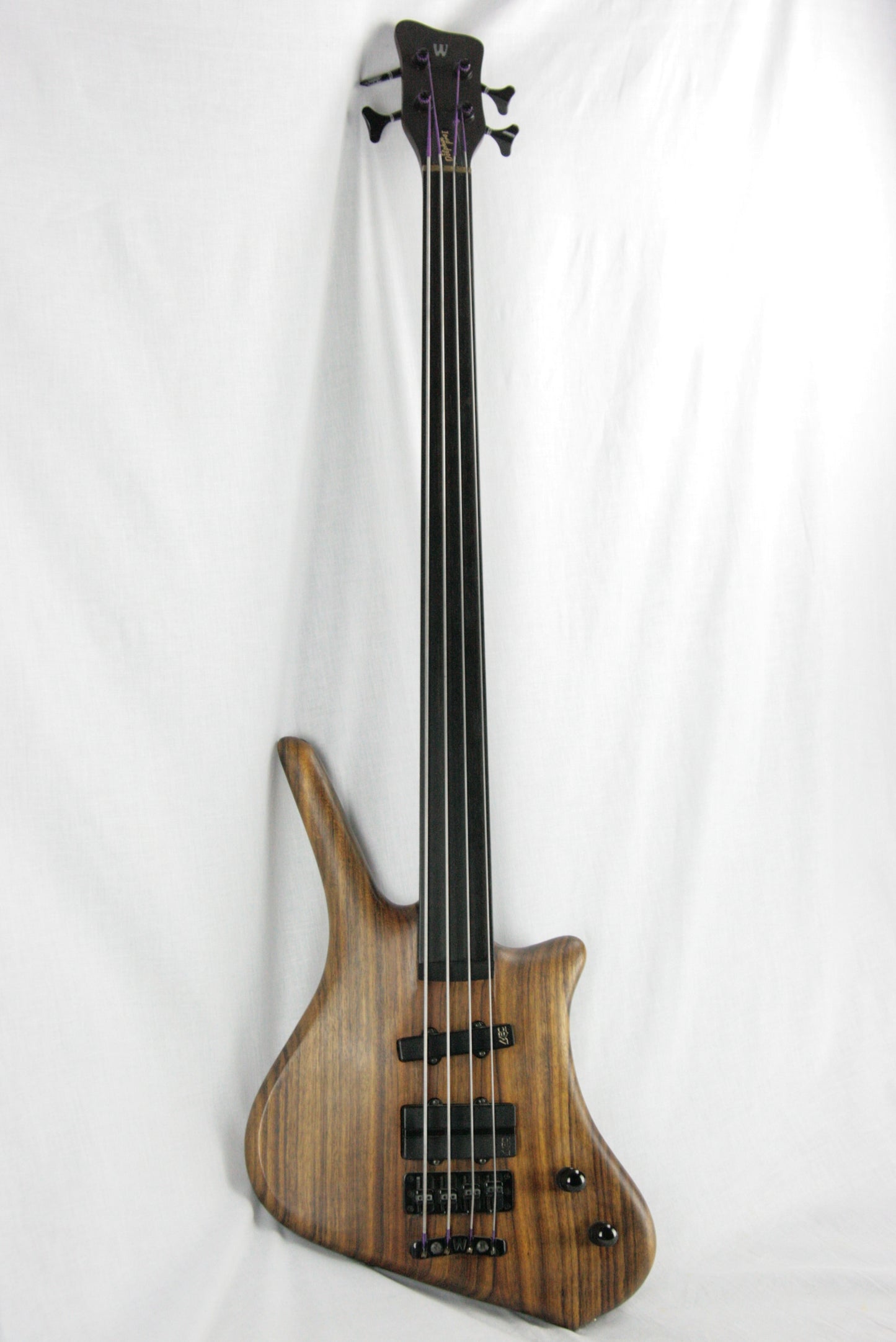 1998 Warwick Dolphin Pro I Fretless Bass! German Neck-Thru 1 streamer corvette thumb masterbuilt