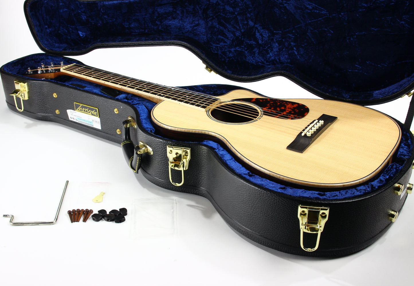 2014 Larrivee USA PV-09 Parlor Small Body Venetian Cutaway Acoustic Guitar -- Sitka Spruce, East Indian Rosewood!