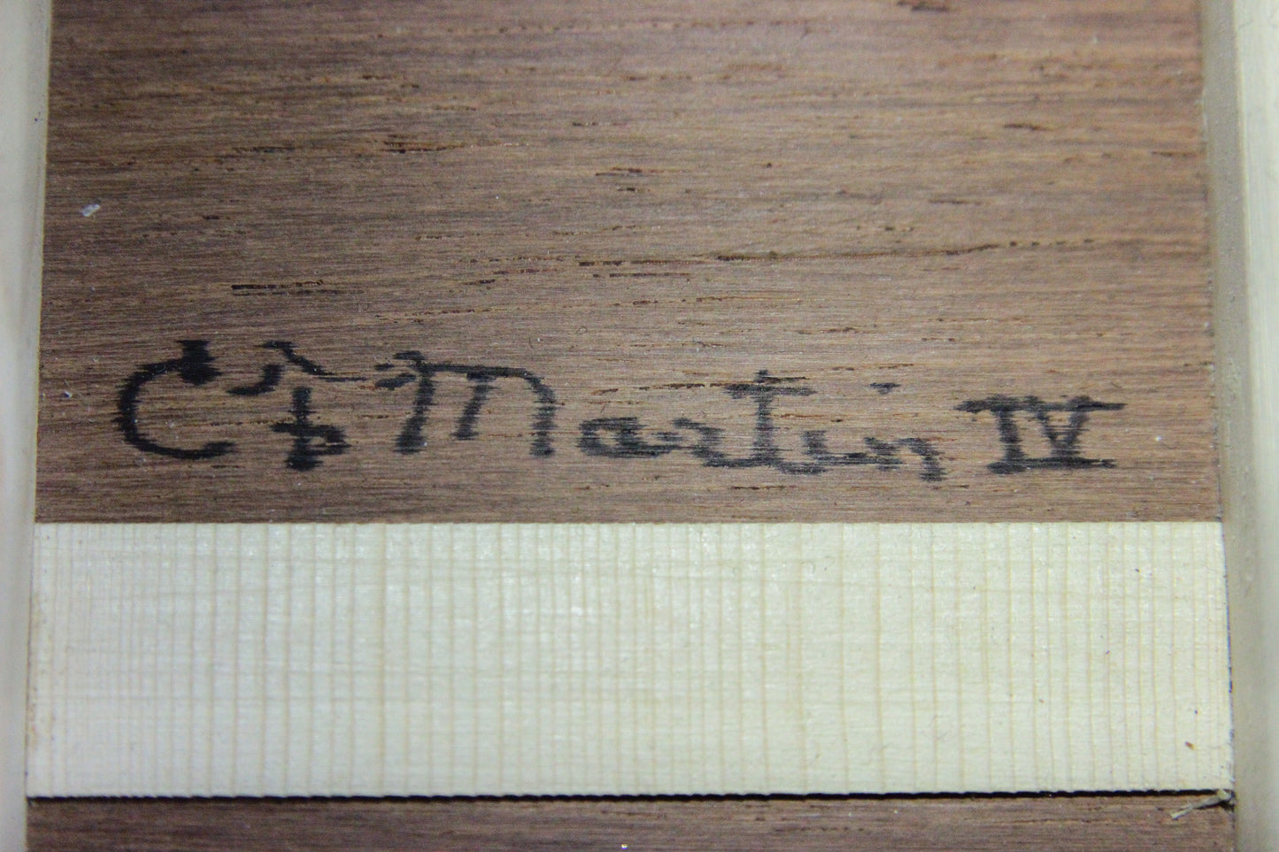 2013 Martin D-28 Authentic 1941 Madagascar Rosewood, Adirondack Spruce - Acoustic Flat Top