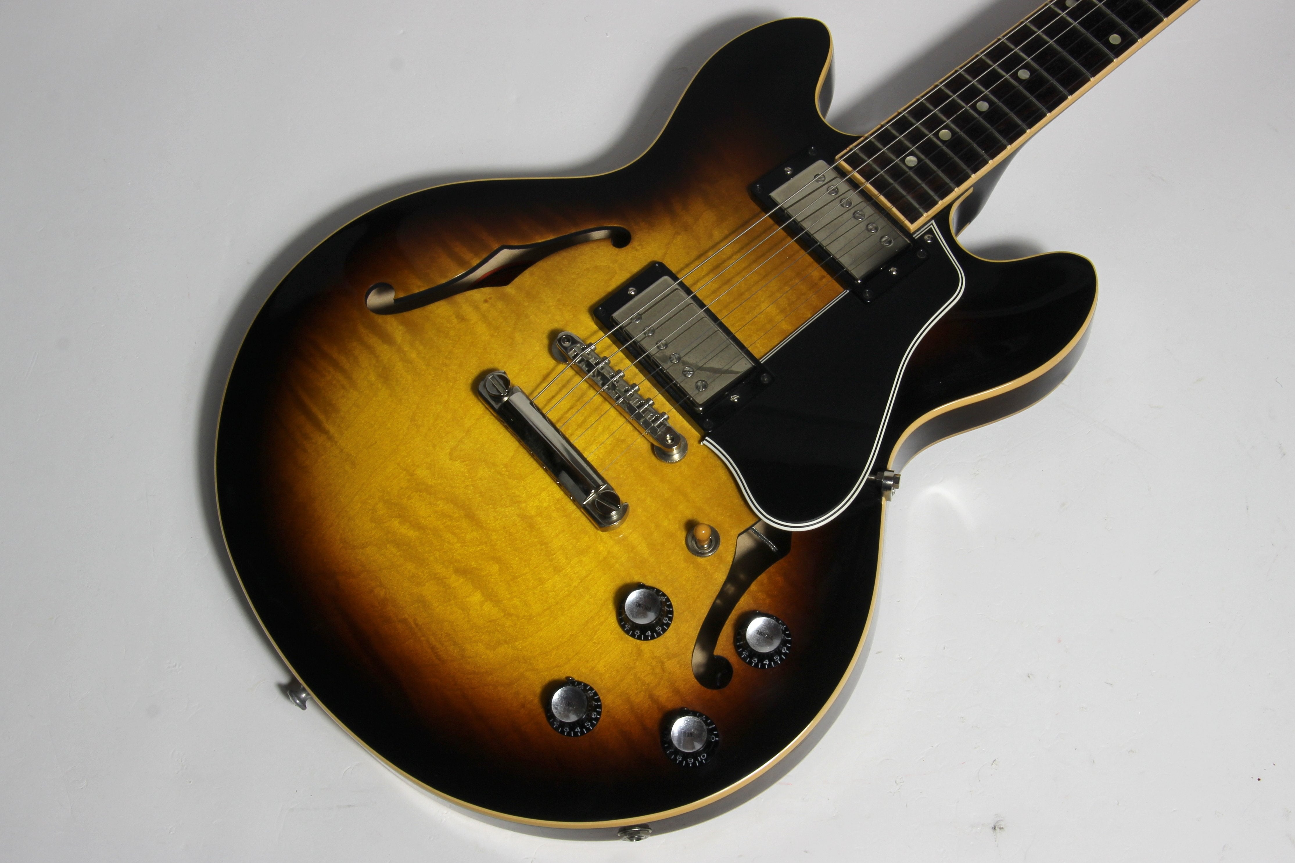 2008 Gibson Custom Shop ES-339 - Vintage Sunburst - Smaller ES-335, Li –  Kansas City Vintage Guitars