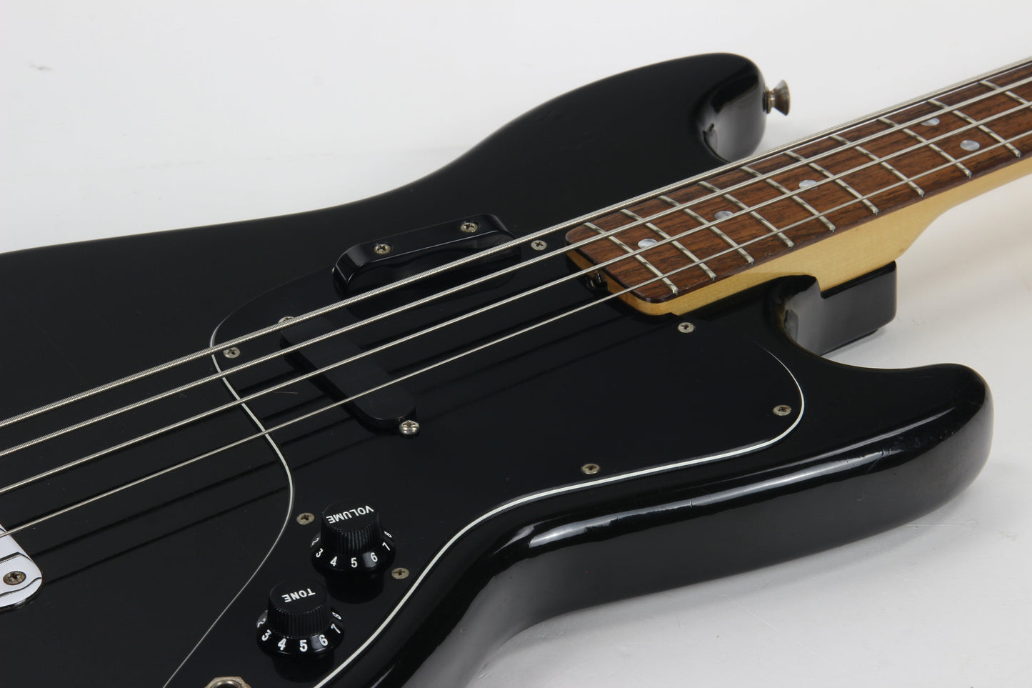 1978 Fender Musicmaster Bass Black w/ Rosewood Board - Vintage 1970's, Sounds Great!